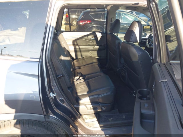 43915539 :رقم المزاد ، 5FNYF5H25MB023320 vin ، 2021 Honda Pilot 2wd Special Edition مزاد بيع