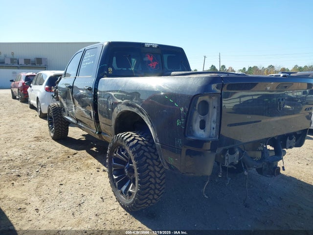 43915566 :رقم المزاد ، 3C6UR5FL6JG334172 vin ، 2018 Ram 2500 Laramie  4x4 6'4 Box مزاد بيع