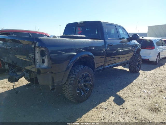 43915566 :رقم المزاد ، 3C6UR5FL6JG334172 vin ، 2018 Ram 2500 Laramie  4x4 6'4 Box مزاد بيع
