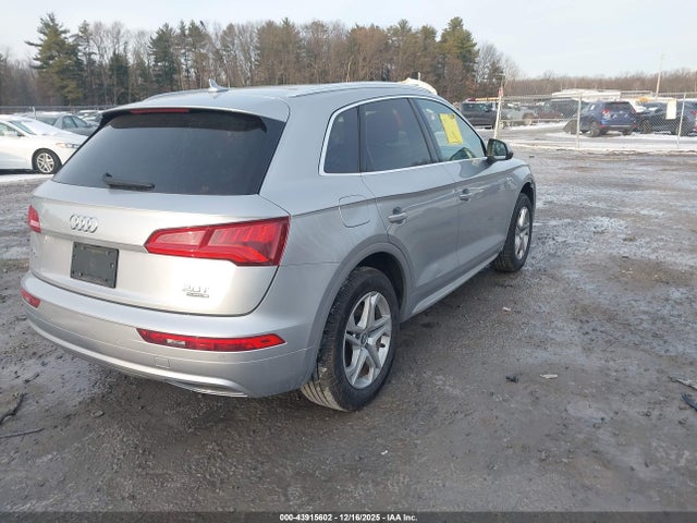 2018 AUDI Q5 WA1BNAFY2J2228885 Photo 3