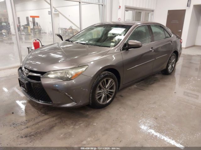 2015 TOYOTA CAMRY 4T1BF1FK7FU877829 Photo 1