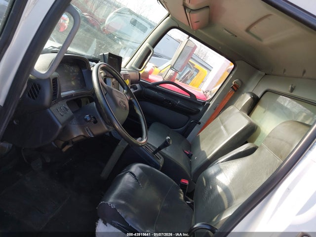 5PVNV8JR9L5S51447 Hino 268/338