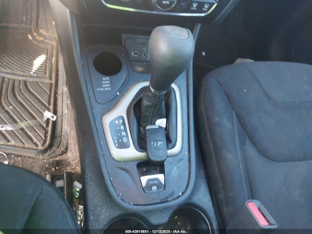 Jeep Cherokee Latitude 2016 1C4PJMCB8GW311098 Image 11