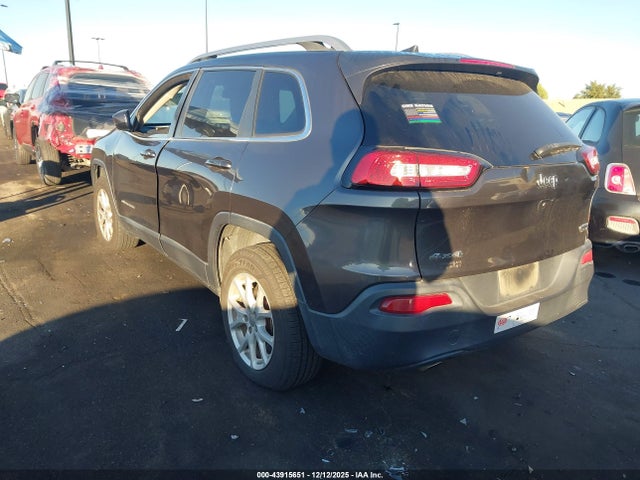 Jeep Cherokee Latitude 2016 1C4PJMCB8GW311098 Image 3