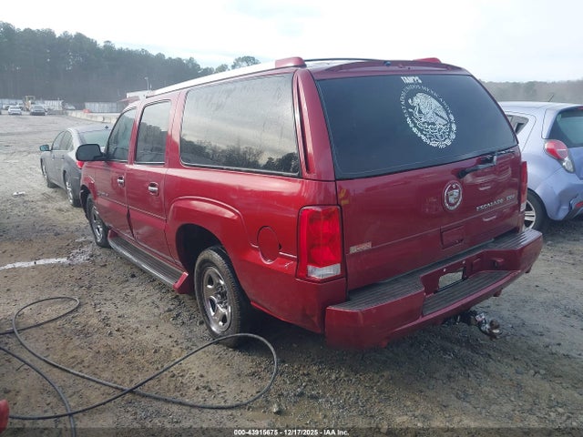 2004 CADILLAC ESCALADE ESV 3GYFK66N44G263162 Photo 2