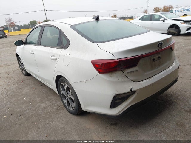 KIA Forte Lxs 2020 3KPF24AD0LE148674 Image 3