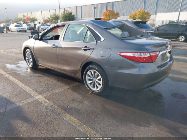 2016 TOYOTA CAMRY HYBRID 4T1BD1FK7GU178076 Photo 2