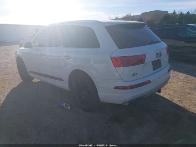 2018 AUDI Q7 WA1VAAF70JD008035 Photo 2
