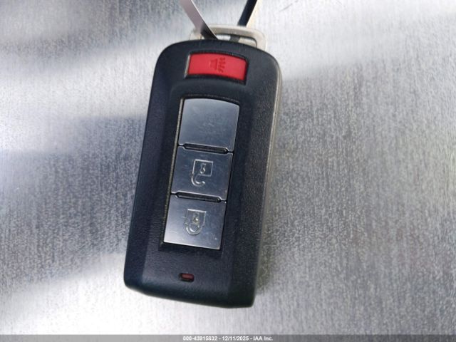 2017 MITSUBISHI OUTLANDER JA4AD3A38HZ043845 Photo 10