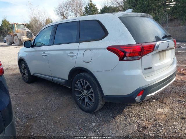 2017 MITSUBISHI OUTLANDER JA4AD3A38HZ043845 Photo 2
