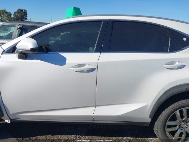 Lexus NX 200T 2015 JTJYARBZ7F2015458 Image 28