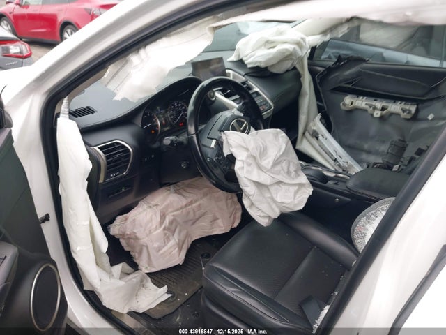 Lexus NX 200T 2015 JTJYARBZ7F2015458 Image 32