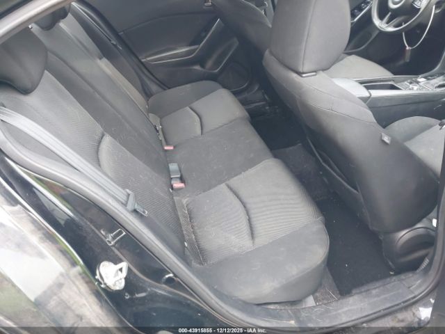 2018 MAZDA MAZDA3 3MZBN1U74JM239926 Photo 7