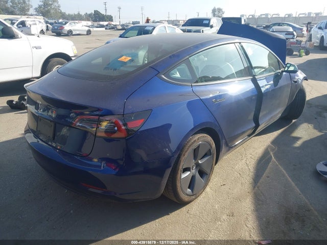 2023 TESLA MODEL 3 5YJ3E1EA2PF675303 Photo 3