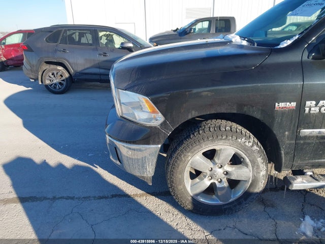 2017 Ram 1500 Big Horn  4x4 5'7 Box მანქანა იყიდება აუქციონზე, vin: 3C6RR7LT8HG544790, აუქციონის ნომერი: 43915996