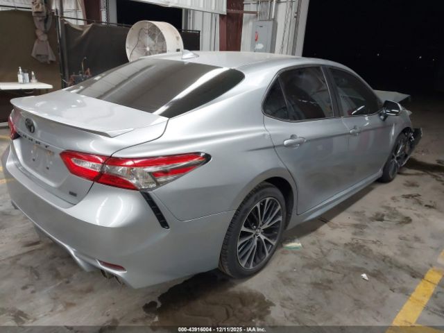 2019 TOYOTA CAMRY 4T1B11HK1KU795830 Photo 3