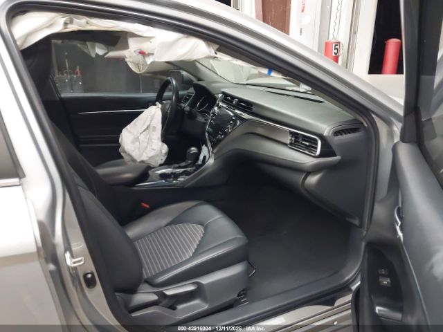 2019 TOYOTA CAMRY 4T1B11HK1KU795830 Photo 4