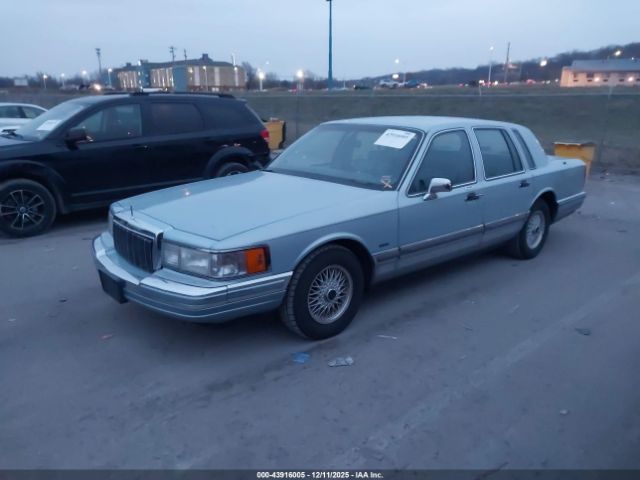 1990 LINCOLN TOWN CAR 1LNLM82F0LY692327 Photo 1