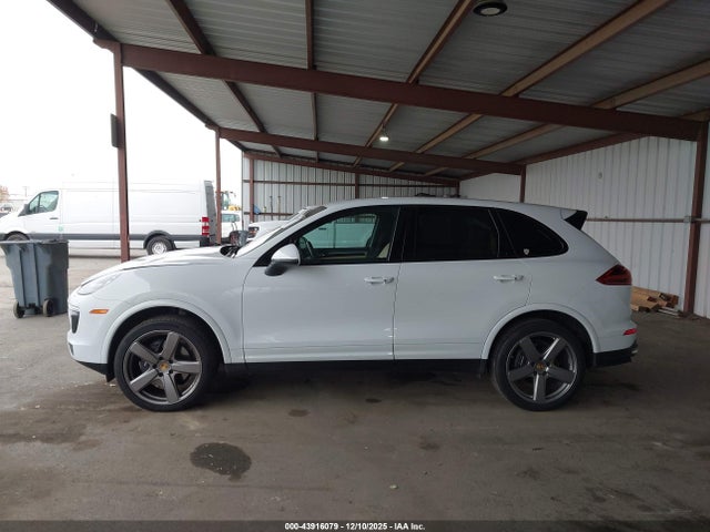 Porsche Cayenne Platinum Edition 2018 WP1AA2A24JKA05168 Image 14