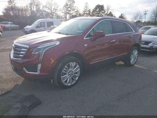 2017 CADILLAC XT5 1GYKNCRS3HZ298383 Photo 1