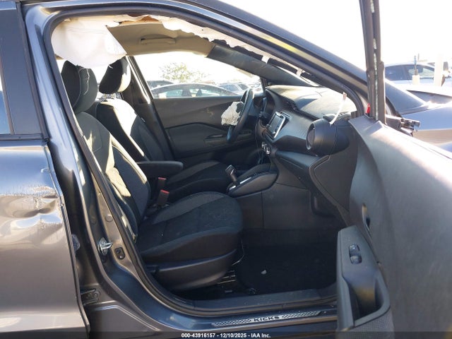 3N1CP5CU0KL470915 Nissan KICKS S