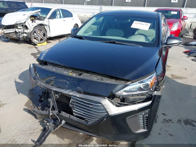KMHC75LC3KU112049 Hyundai Ioniq Hybrid Sel