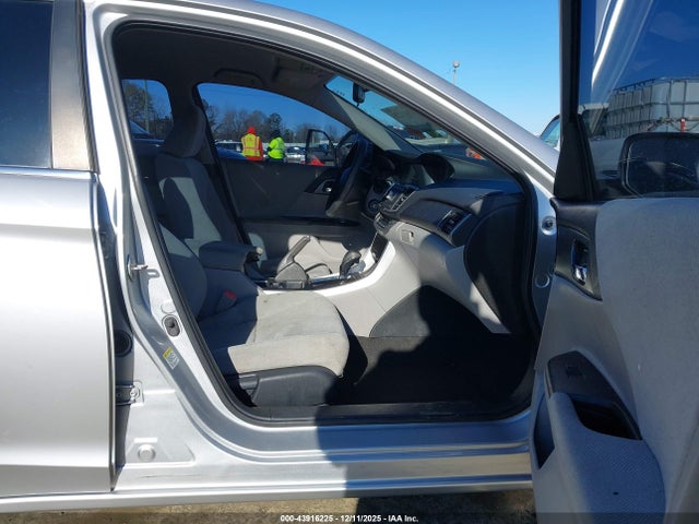 Aukcja sprzedaży 2013 Honda Accord Lx, vin: 1HGCR2F31DA088400, numer aukcji: 43916225