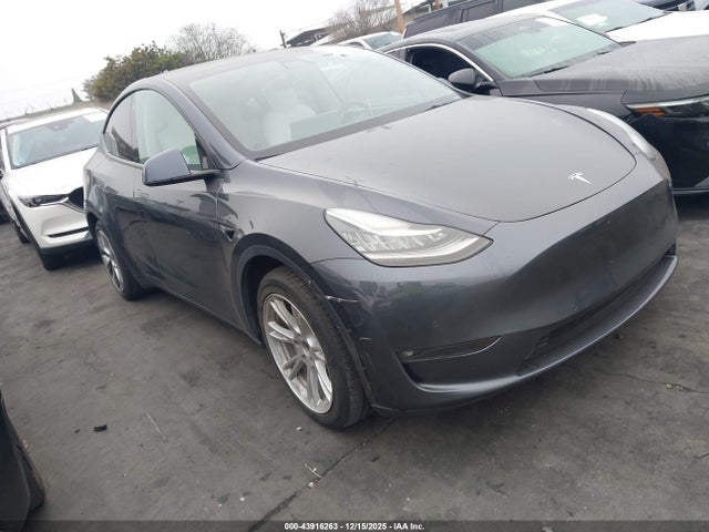 2022 TESLA MODEL Y 7SAYGDEE4NF419670 Photo 0