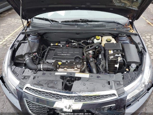 1G1PJ5SBXE7213486 Chevrolet Cruze Eco Manual