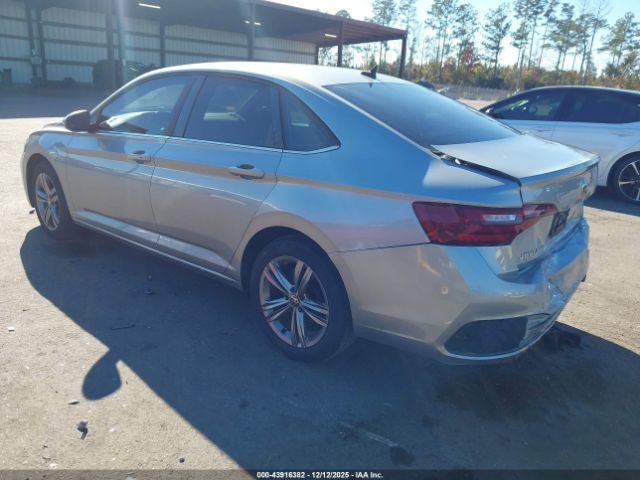 2022 VOLKSWAGEN JETTA 3VWEM7BU1NM011044 Photo 2