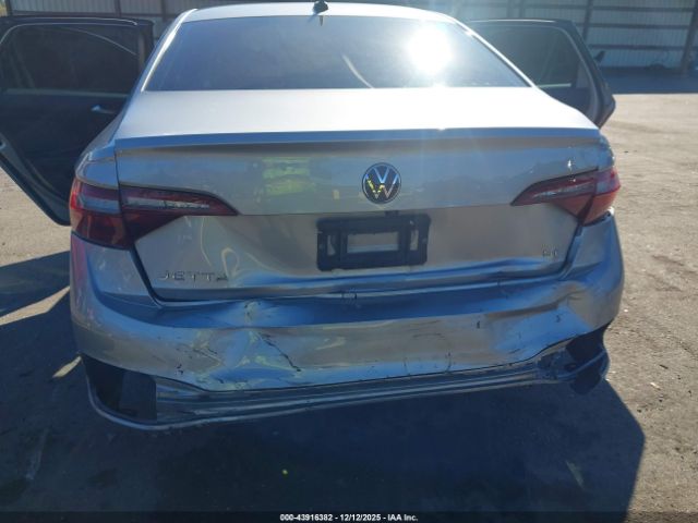 2022 VOLKSWAGEN JETTA 3VWEM7BU1NM011044 Photo 5