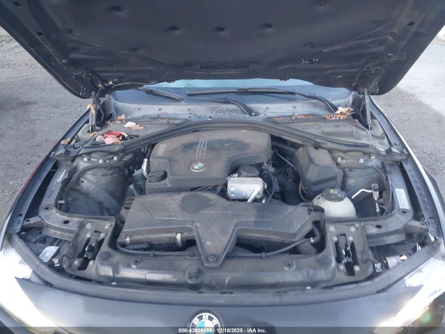2016 Bmw 328i მანქანა იყიდება აუქციონზე, vin: WBA8E9G57GNT42131, აუქციონის ნომერი: 43916399
