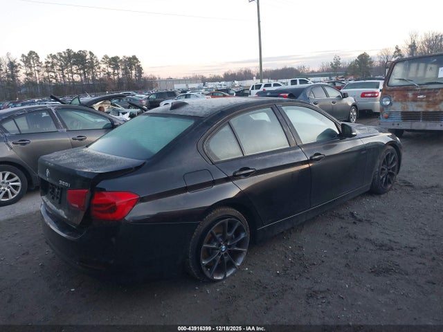 2016 Bmw 328i მანქანა იყიდება აუქციონზე, vin: WBA8E9G57GNT42131, აუქციონის ნომერი: 43916399