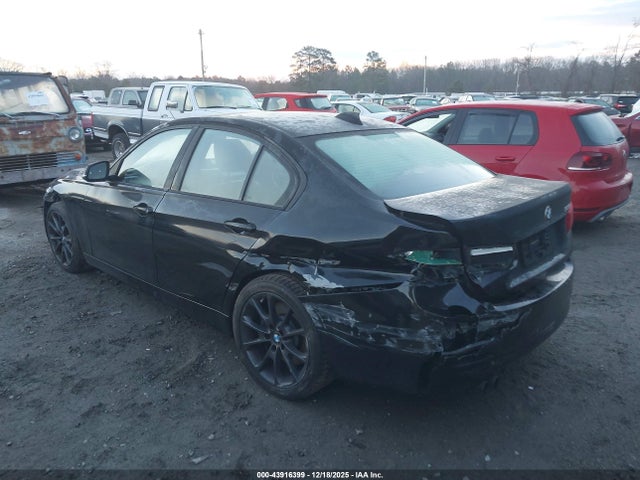 2016 Bmw 328i მანქანა იყიდება აუქციონზე, vin: WBA8E9G57GNT42131, აუქციონის ნომერი: 43916399