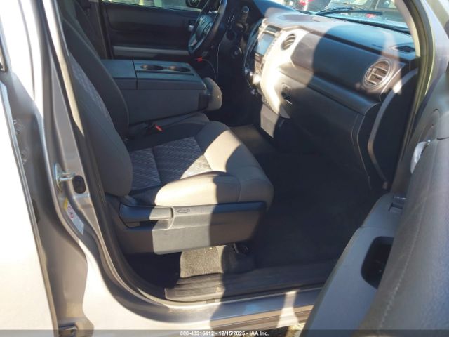 2018 TOYOTA TUNDRA 5TFRM5F12JX127933 Photo 4
