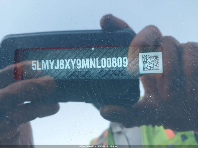 2021 LINCOLN AVIATOR 5LMYJ8XY9MNL00809 Photo 8