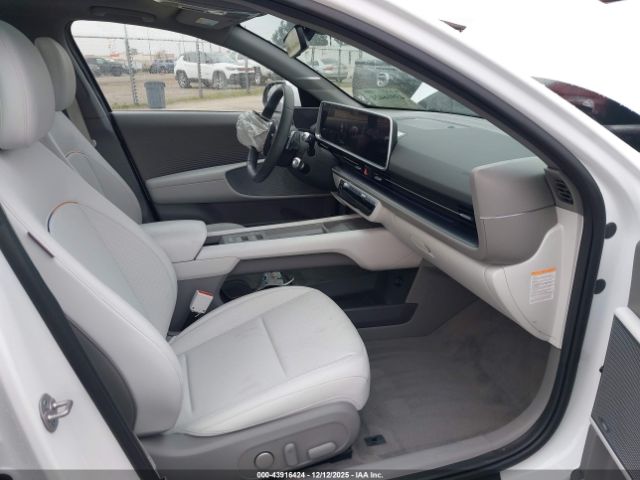 2024 HYUNDAI IONIQ 6 KMHM54AA2RA061175 Photo 4