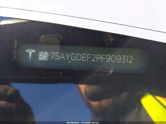 2023 TESLA MODEL Y 7SAYGDEF2PF909312 Photo 8