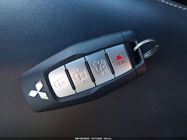 2022 MITSUBISHI OUTLANDER JA4J3UA82NZ047048 Photo 10