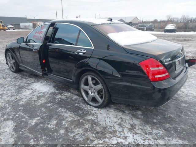 2012 MERCEDES-BENZ S 550 WDDNG9EB6CA468531 Photo 2