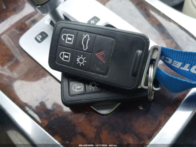 2012 VOLVO XC70 YV4952BZXC1122439 Photo 10