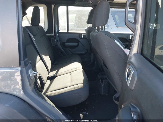 1C4HJXDG7NW133035 Jeep Wrangler Unlimited Sport S 4x4