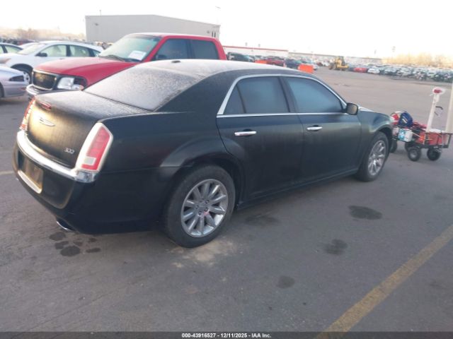 2011 CHRYSLER 300 2C3CA5CG3BH564325 Photo 3