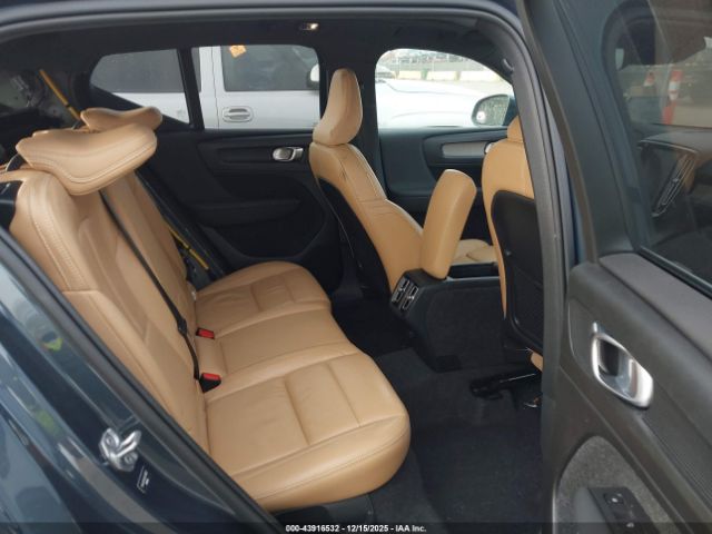 2019 VOLVO XC40 YV4AC2HL9K2112967 Photo 7