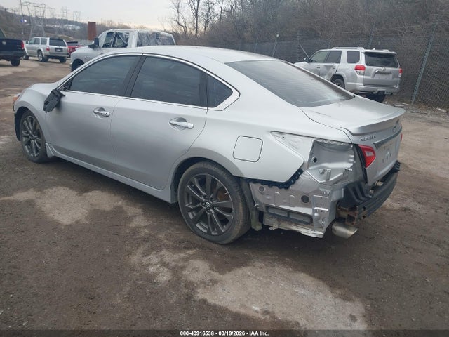 Nissan Altima 2.5 Sr 2016 1N4AL3AP8GC145455 Image 3