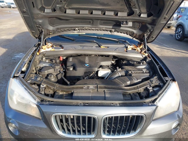 2013 Bmw X1 Xdrive28i მანქანა იყიდება აუქციონზე, vin: WBAVL1C55DVR86190, აუქციონის ნომერი: 43916539