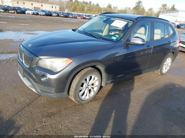 2013 Bmw X1 Xdrive28i მანქანა იყიდება აუქციონზე, vin: WBAVL1C55DVR86190, აუქციონის ნომერი: 43916539