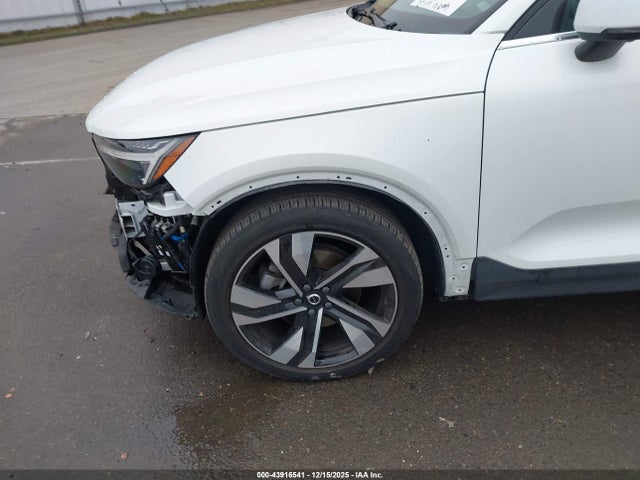 YV4L12UA4P2075207 Volvo Xc40 B5 Ultimate Bright Theme