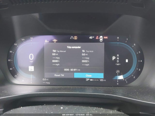 2023 VOLVO XC40 YV4L12UA4P2075207 Photo 6