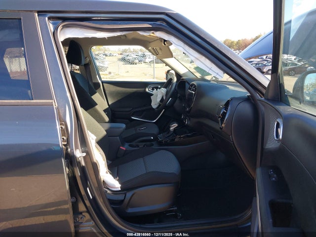 Продажа на аукционе авто 2023 Kia Soul S, vin: KNDJ23AU1P7205636, номер лота: 43916560